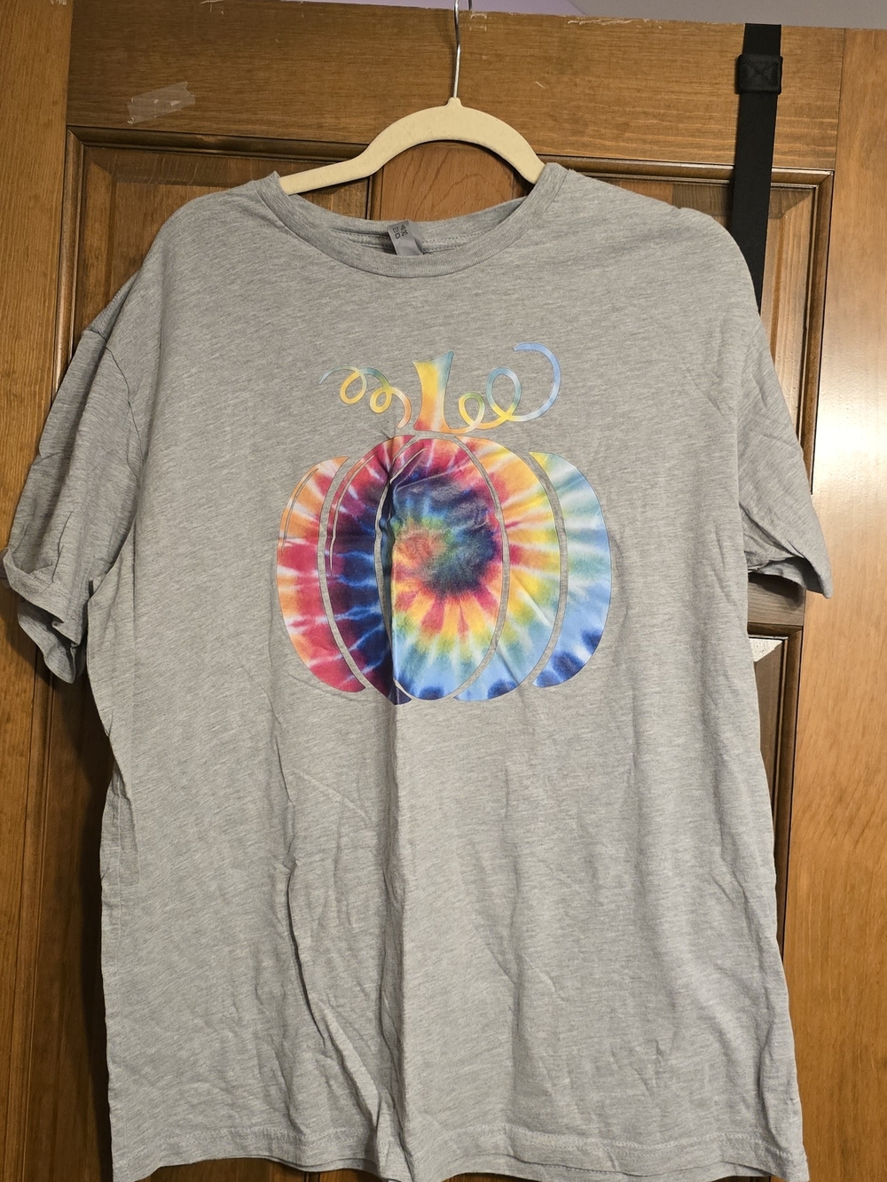Gray Tee with Rainbow Tie-Dye Pumpkin Graphic